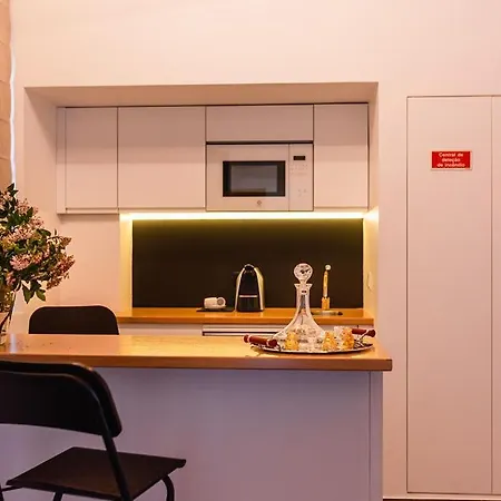 Gamboas Place Olhalvo