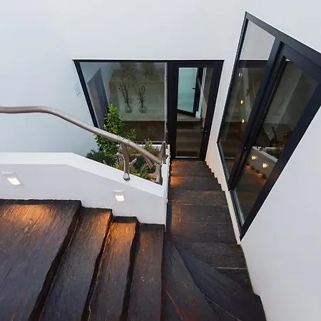 Gamboas Place Bed & Breakfast 3*