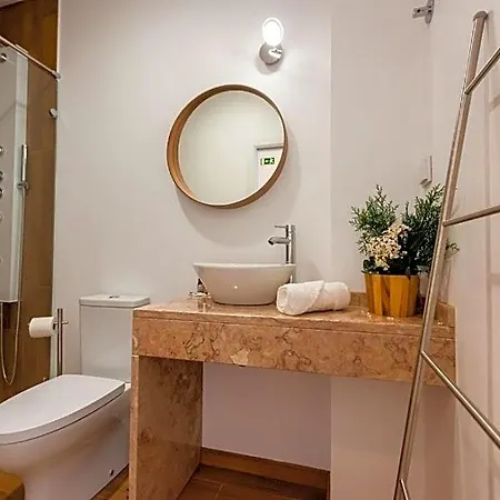Gamboas Place Bed & Breakfast Olhalvo
