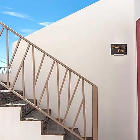 Gamboas Place Bed & Breakfast 3*